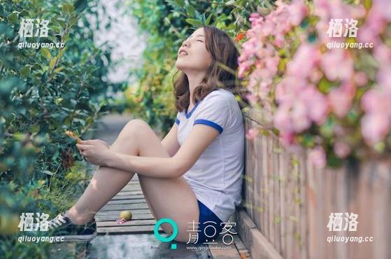 青豆客 - 来看看沛沛Eankei的旗袍图库，分享一下我的穿搭灵感，谁说旗袍只适合走红毯！