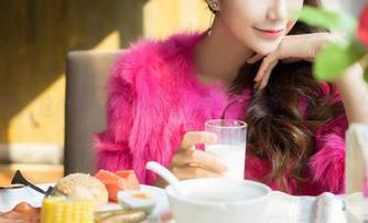 魅妍社 – 啊，这个岑苑之最新图册里的女神，我又要心动了吗？